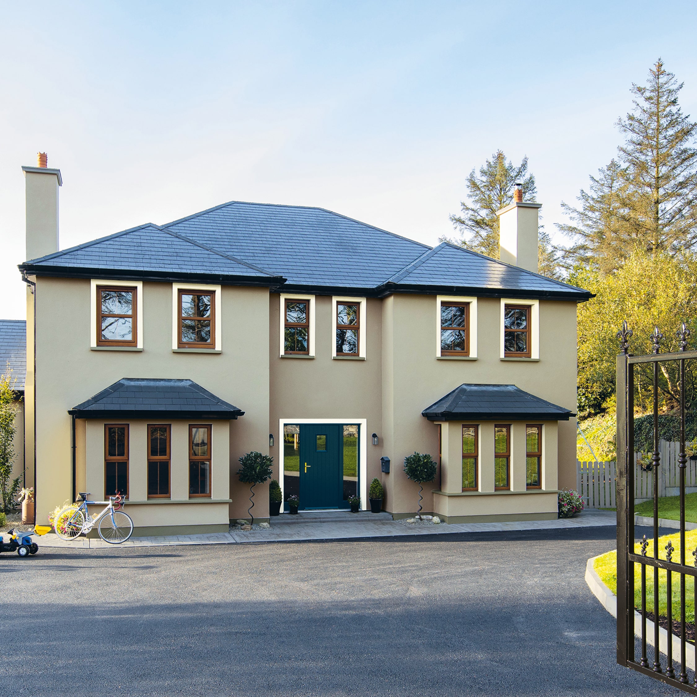 Paint Products Exterior and Interior Painting Dulux UK Dulux